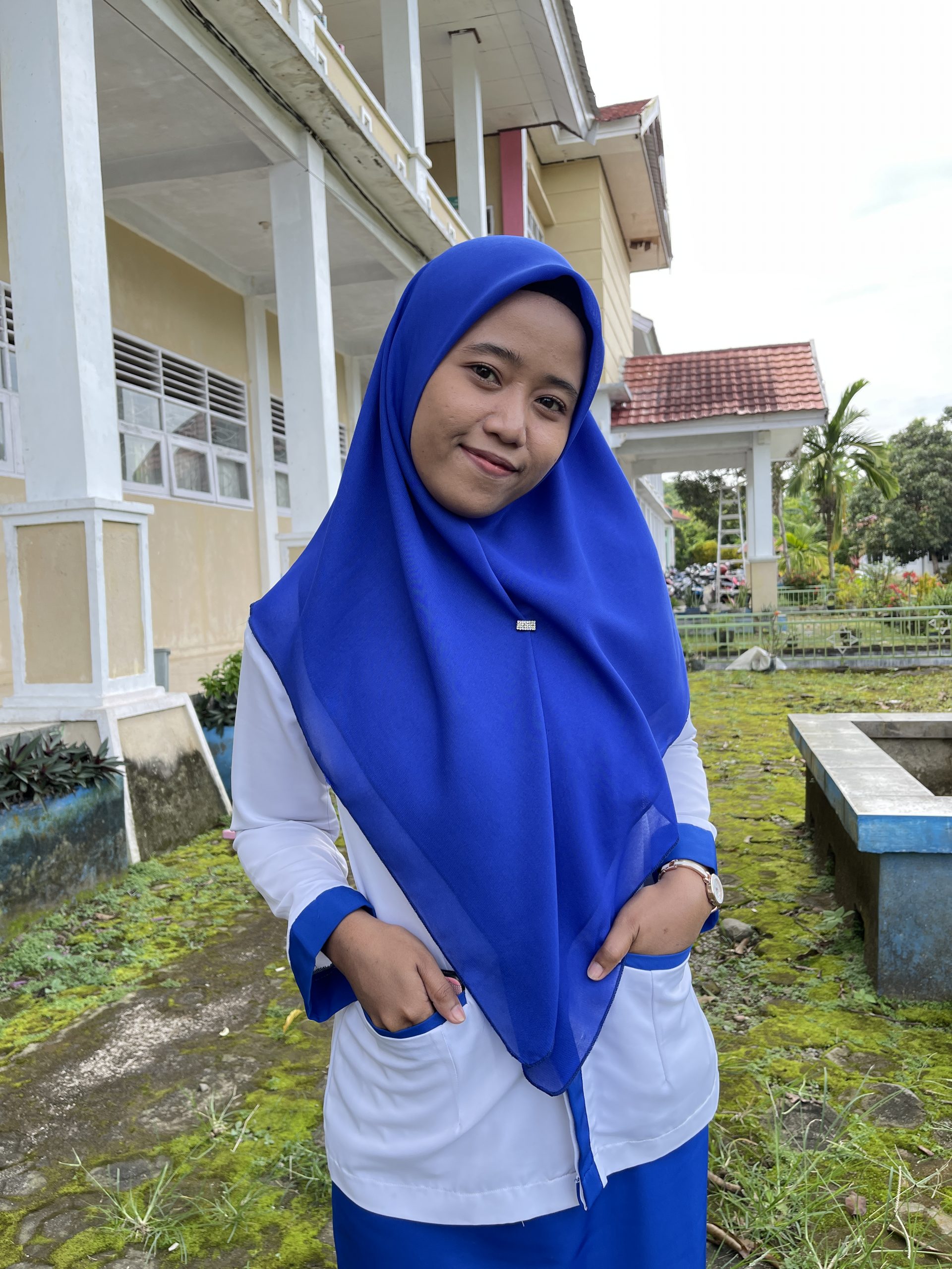 Nur